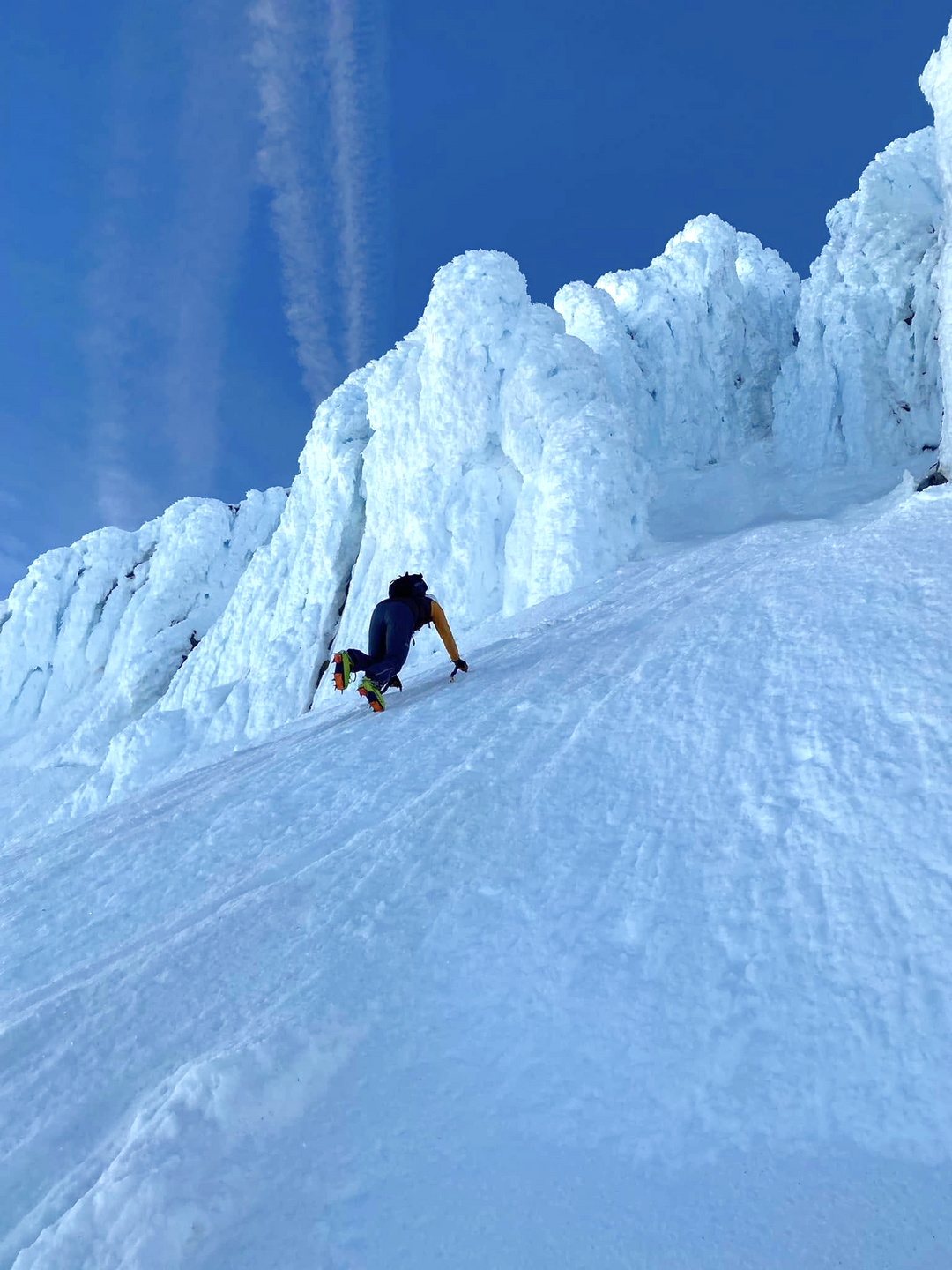 Devil's Kitchen Headwall - Mt. Hood